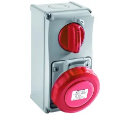 26001 Розетка CEE з відключенням 16А 4p 400V IP67