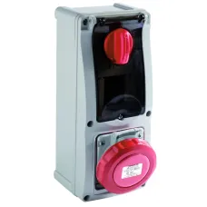 26320 Розетка CEE з відключенням 16А 4p 400V IP67